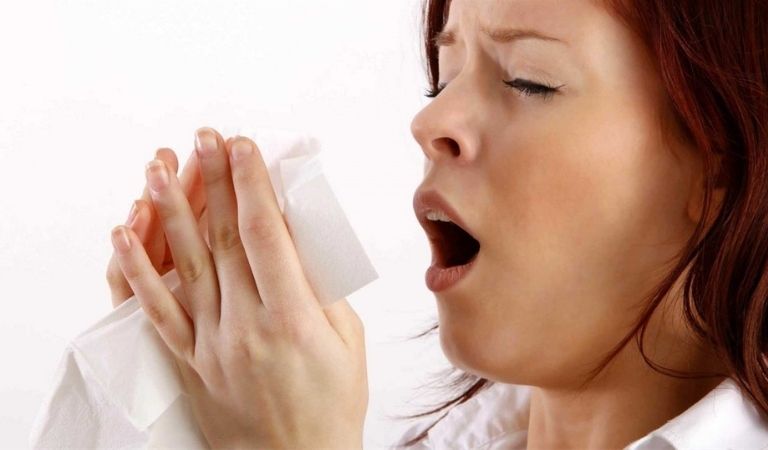 Bệnh viêm họng dị ứng
