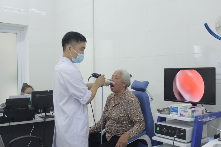 Khám chữa bệnh tai mũi họng tại Bệnh viện 102