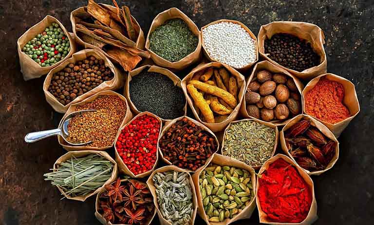 Cải thiện tình trạng viêm họng bằng thảo dược Đông y