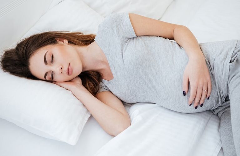 Ngủ đủ giấc để giữ cho tinh thần luôn thoải mái, tăng đề kháng miễn dịch