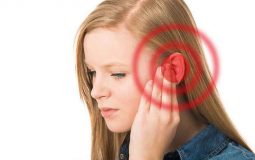 Viêm xoang ù tai là một triệu chứng rất phổ biến gây khó chịu cho người bệnh